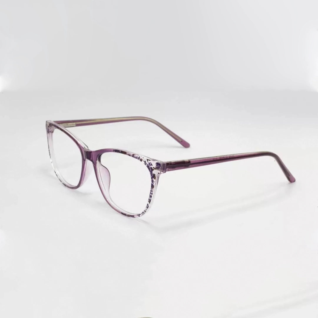 Clara Violet image 0