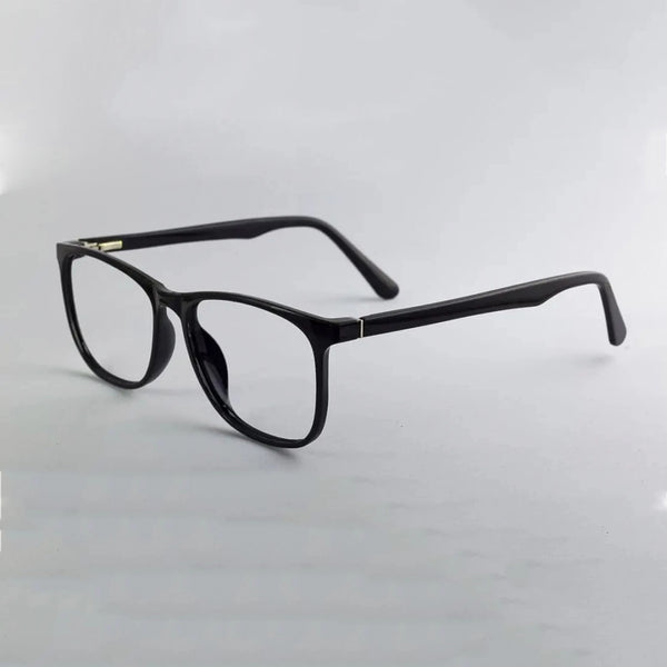 Simone Black image 0